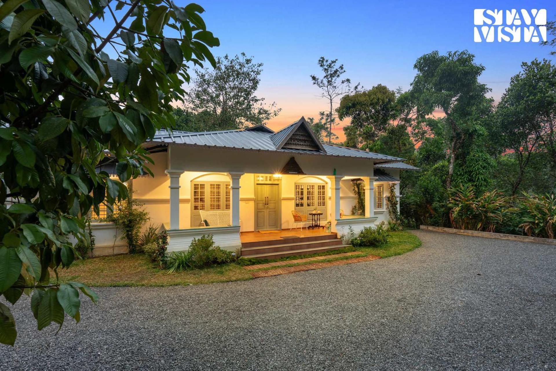 Stayvista At Catherine Cottage With Heater & Board Game Munnar Exterior foto